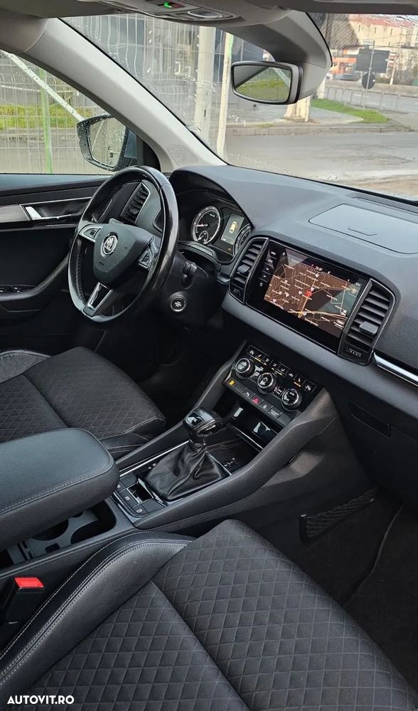 Skoda Karoq 1.5 TSI ACT DSG Style - 6