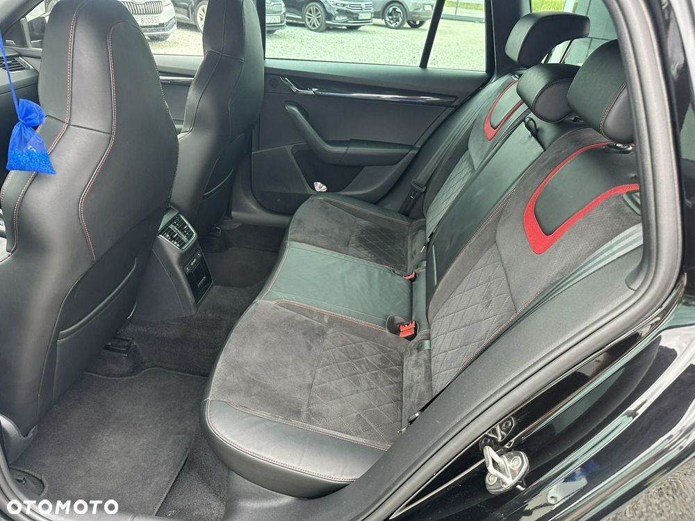 Skoda Octavia 2.0 TDI 4x4 DSG RS60 - 39