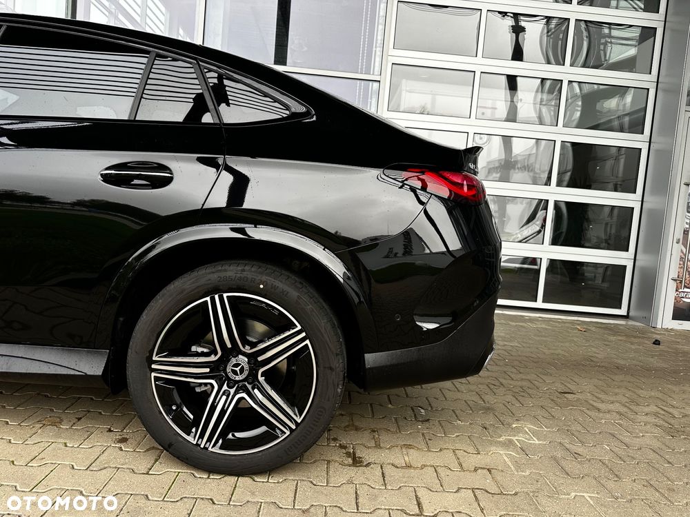 Mercedes-Benz GLC - 23