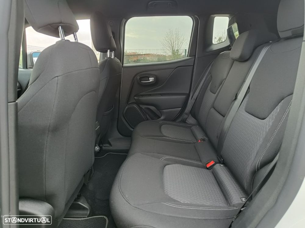 Jeep Renegade 1.0 T-GDI 80th Anniversary - 28