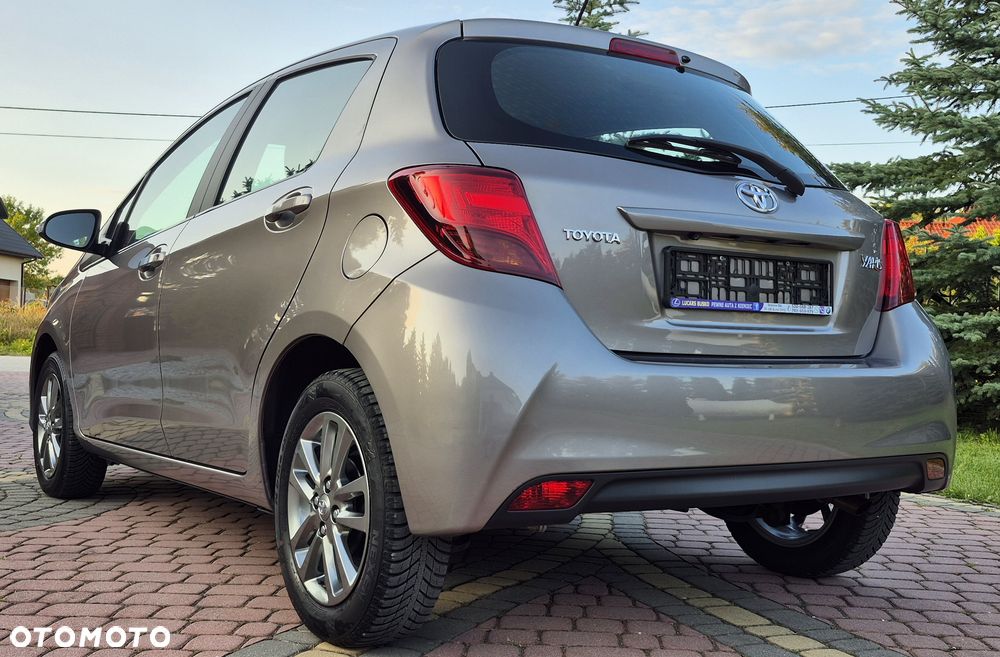 Toyota Yaris 1.33 VVT-i Life - 33