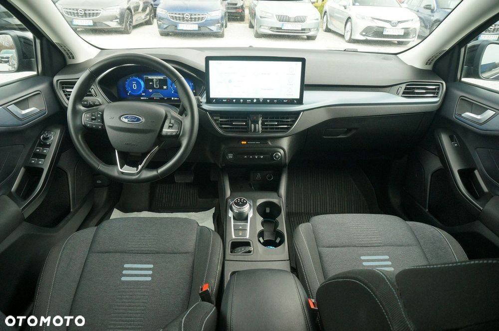 Ford Focus - 11