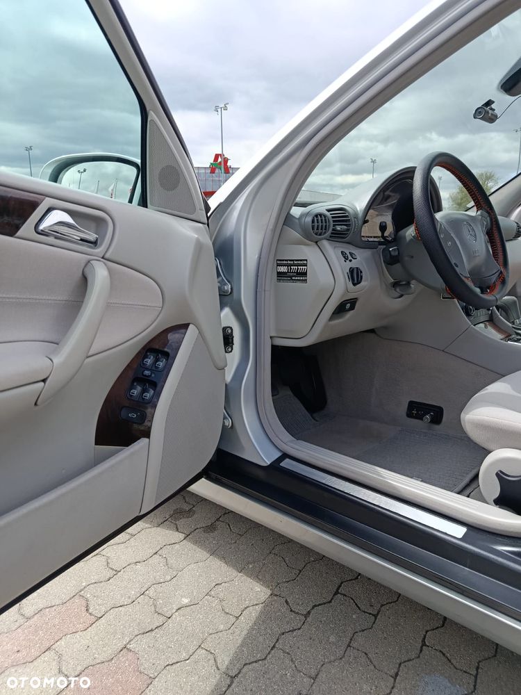 Mercedes-Benz Klasa C 180 Kompressor Automatik Avantgarde - 6