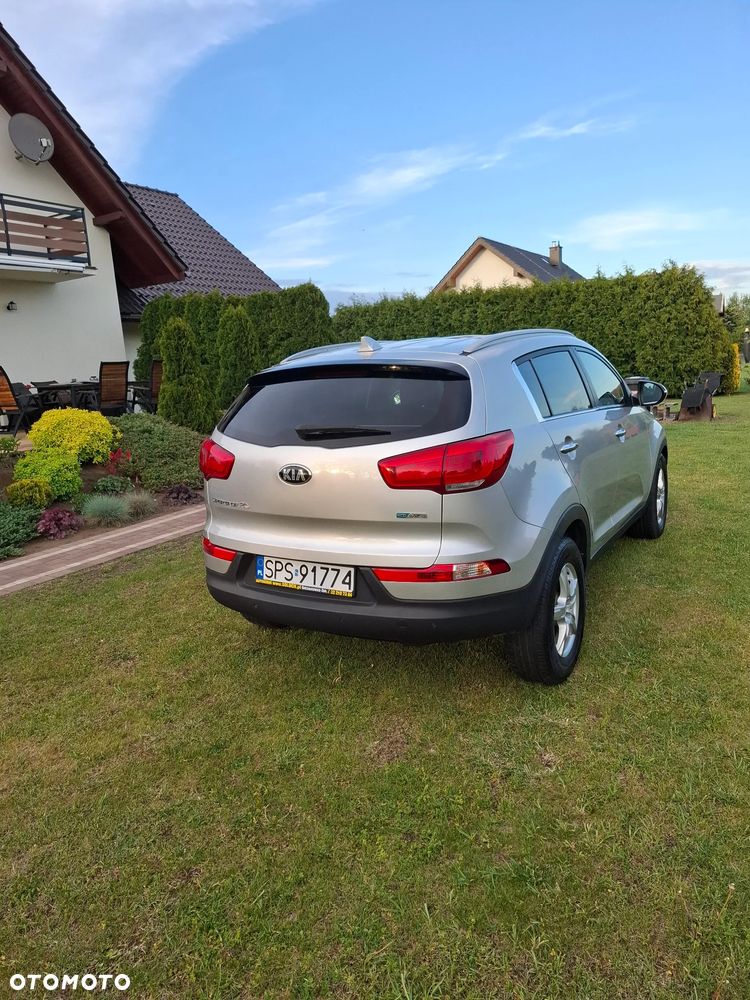 Kia Sportage 1.7 CRDI 2WD ISG Dream-Team Edition - 3