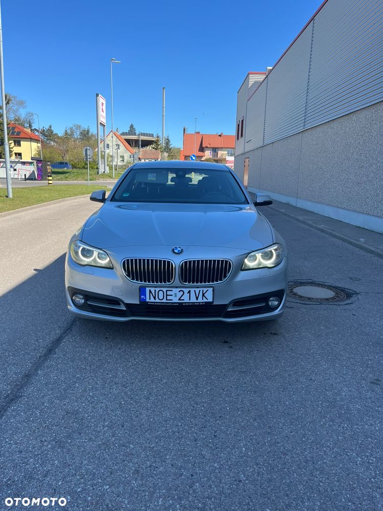 BMW 5 2014 photo 2