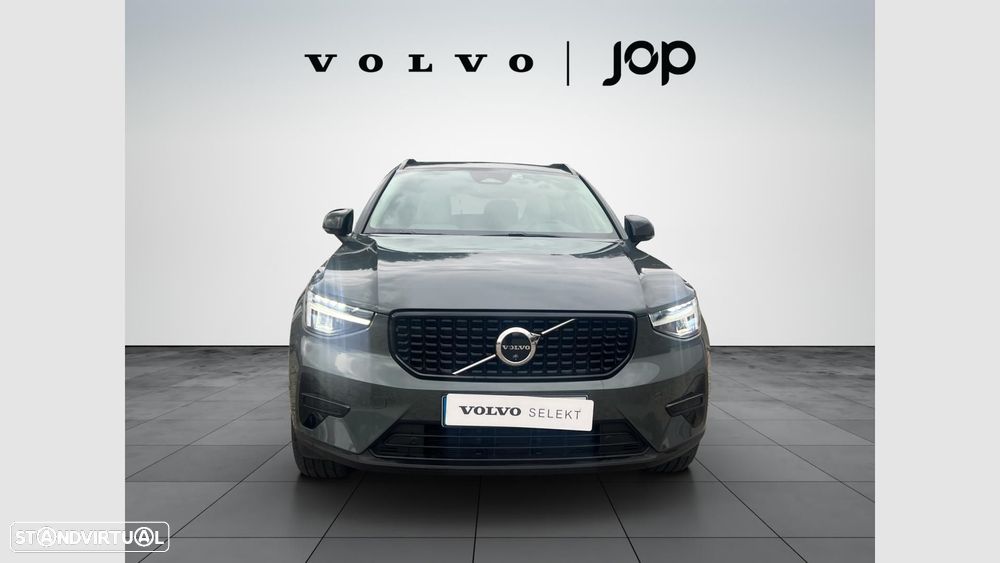 Volvo XC 40 2.0 B3 Plus Dark - 7