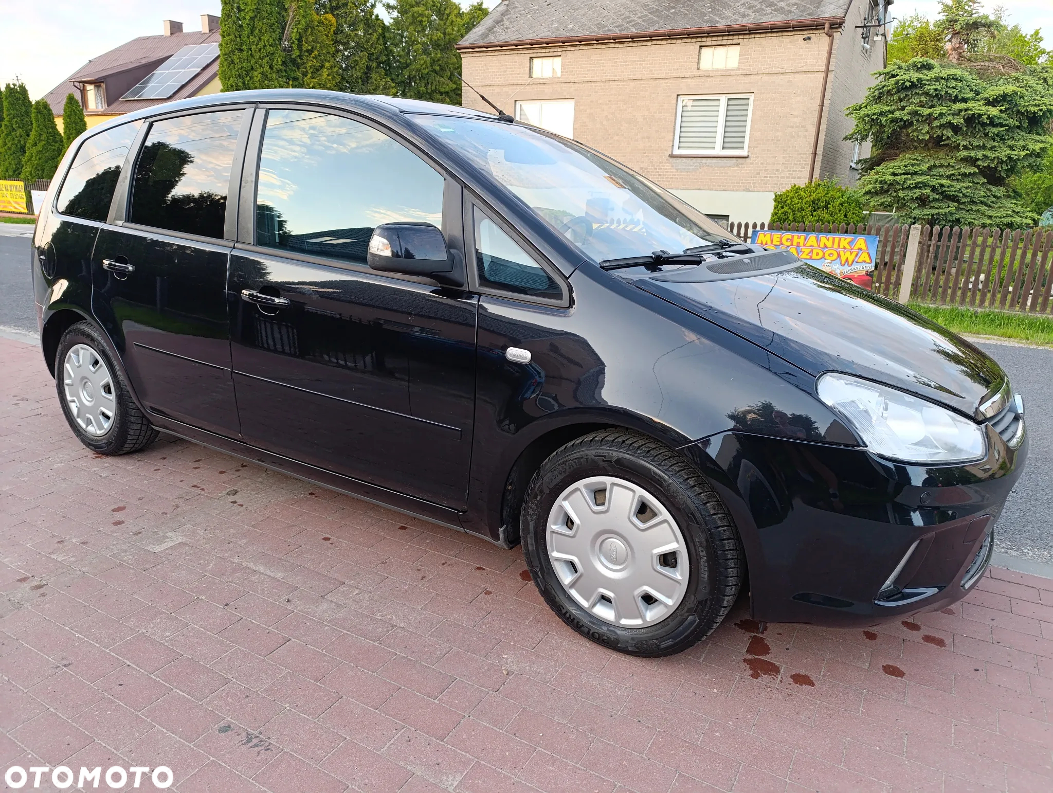 Ford C-MAX 1.8 Titanium - 23