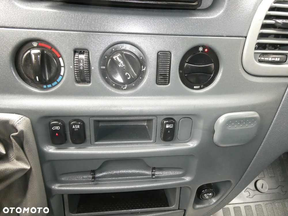 Mercedes-Benz SPRINTER - 19