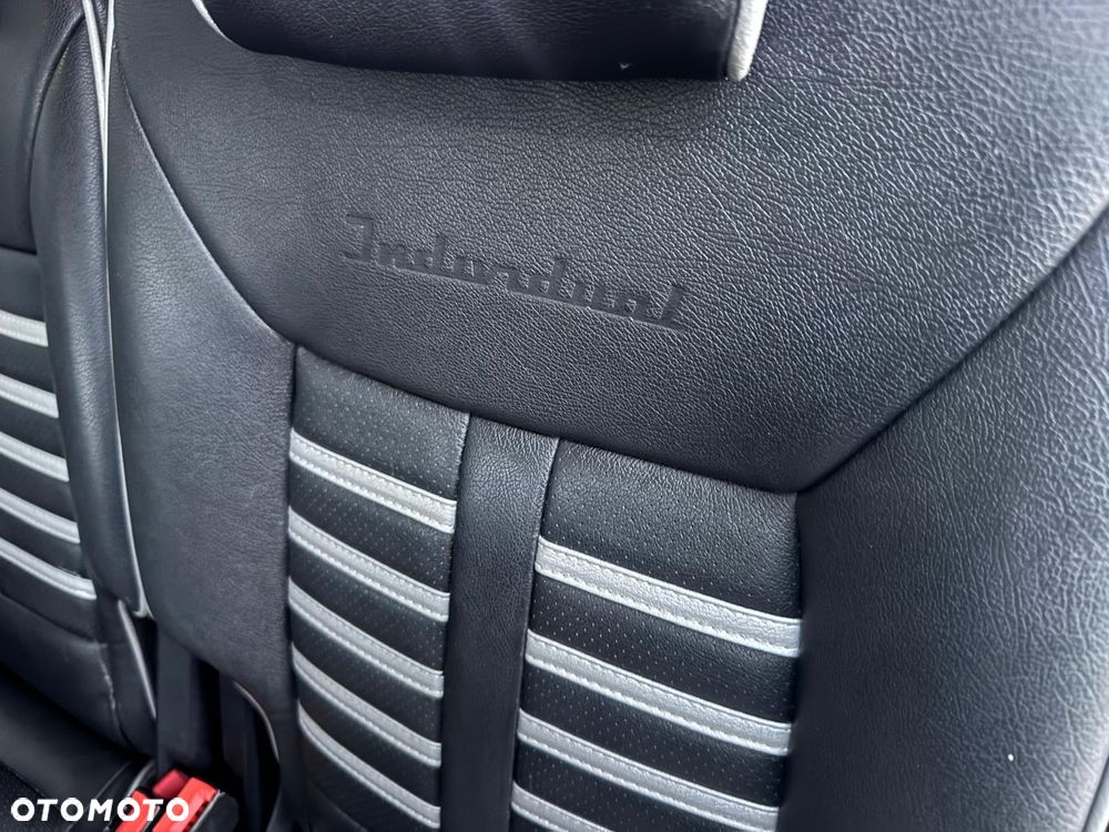 Ford S-Max - 9