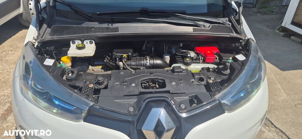 Renault ZOE - 6