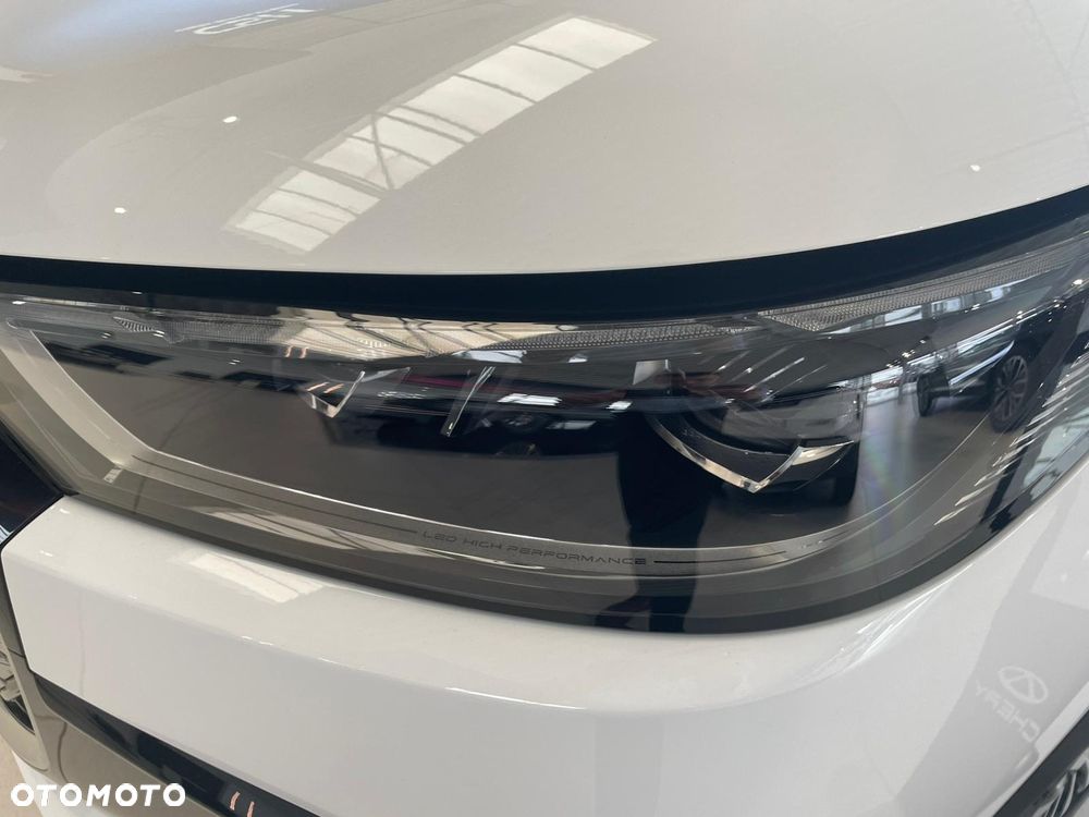 Chery Tiggo 8 1.6 T-GDI Prestige DCT - 2