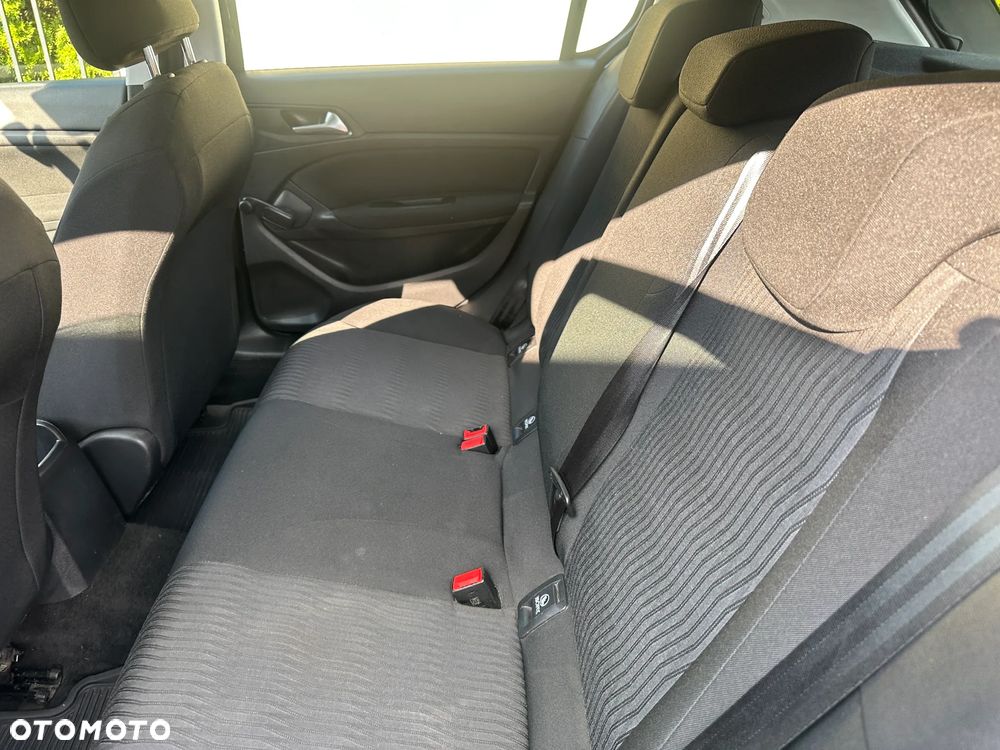 Peugeot 308 1.2 PureTech Access S&S - 7
