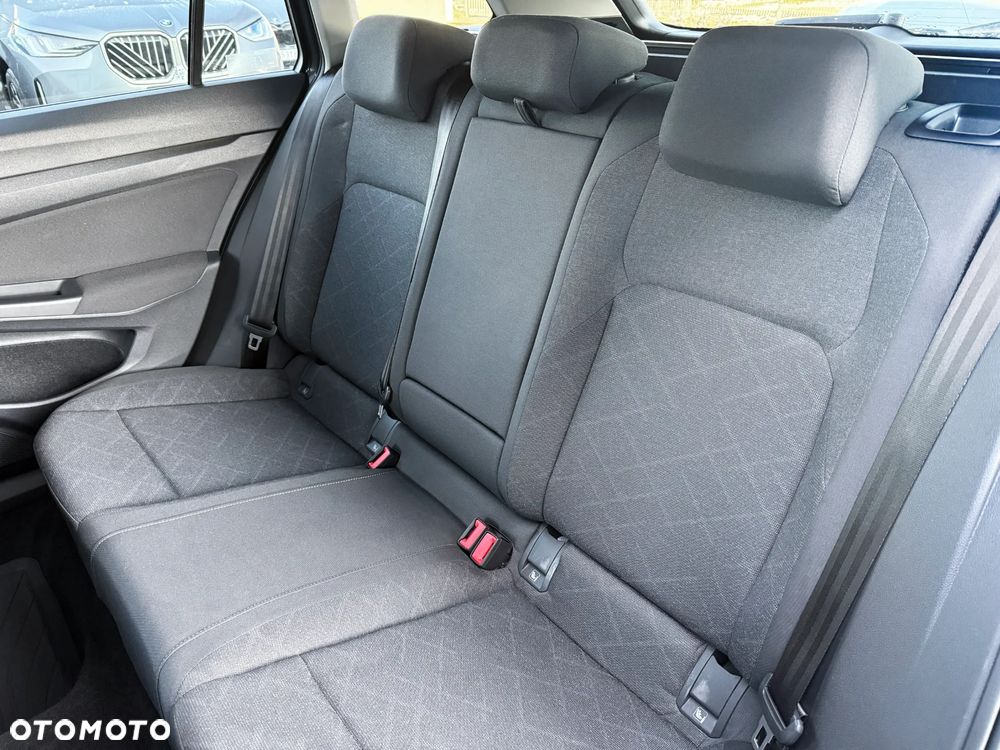 Volkswagen Golf 2.0 TDI SCR DSG Life - 26