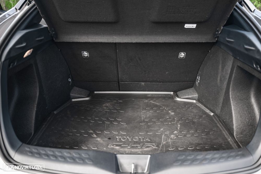 Toyota C-HR 1.8 HSD Exclusive+P.Luxury - 11