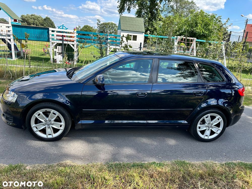 Audi A3 Sportback 2.0 TDI DPF Ambition - 16