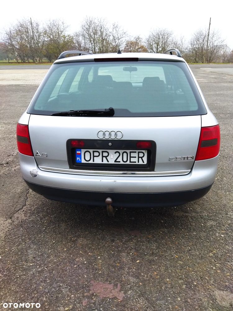 Audi A6 Avant - 2