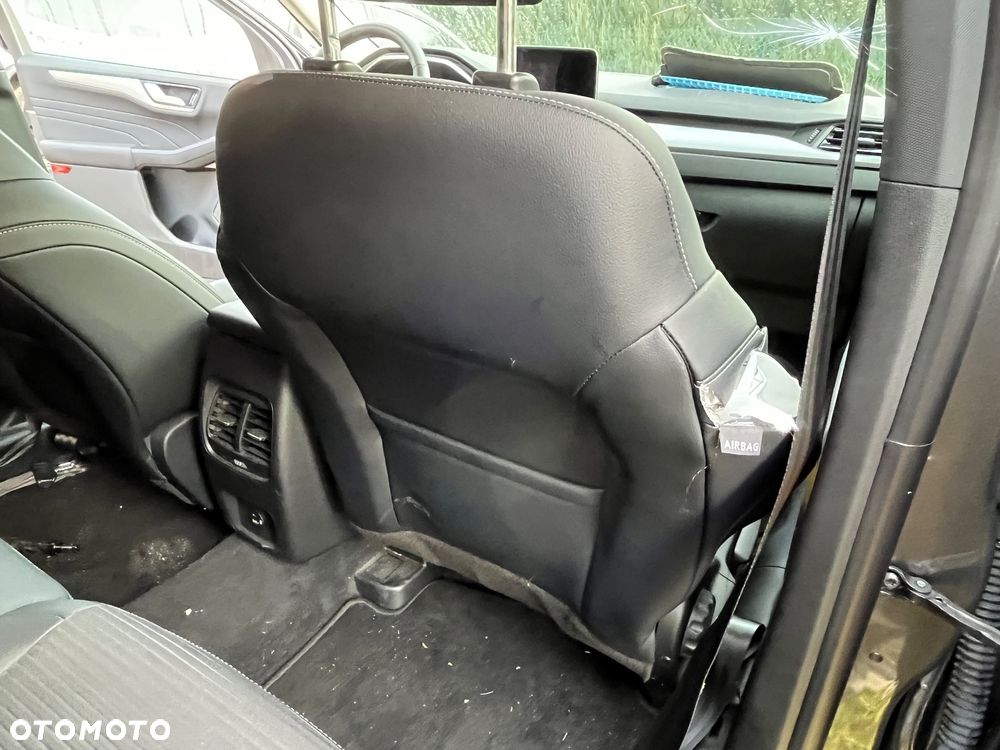 Ford Kuga 2.5 Duratec PHEV TITANIUM - 18