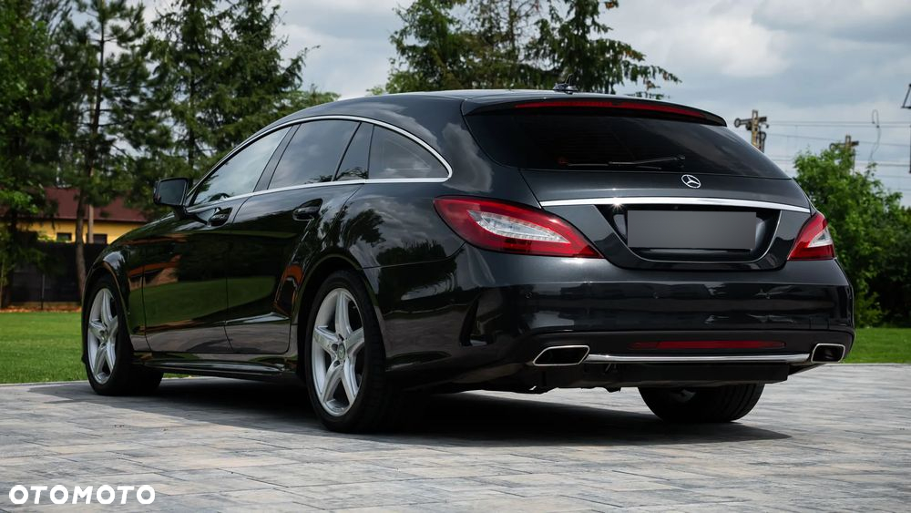 Mercedes-Benz CLS - 10