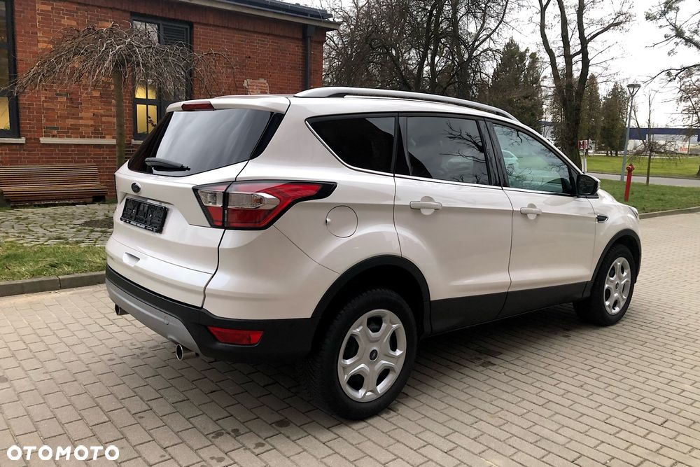 Ford Kuga 1.5 EcoBoost 2x4 Titanium - 7