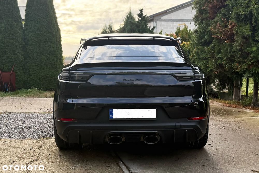 Porsche Cayenne Turbo GT - 4