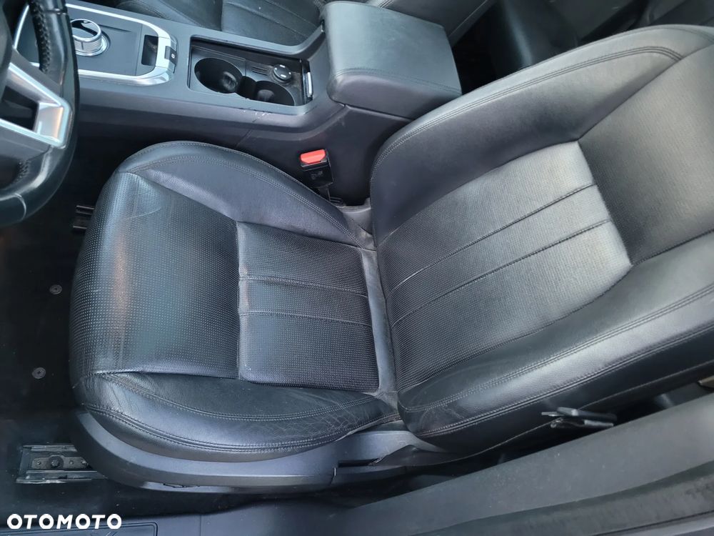 Land Rover Discovery Sport TD4 HSE Luxury - 10