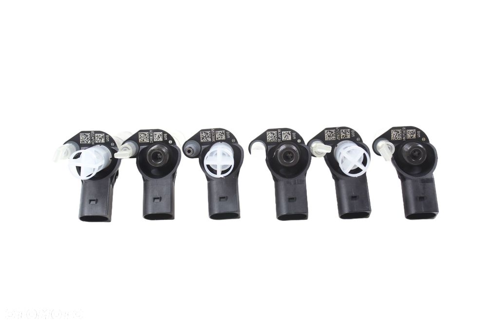 Zestaw wtryskiwaczy (6 szt) 0445118032 do AUDI SQ7 4.0L TDI quattro 320kW 057130277B - 3