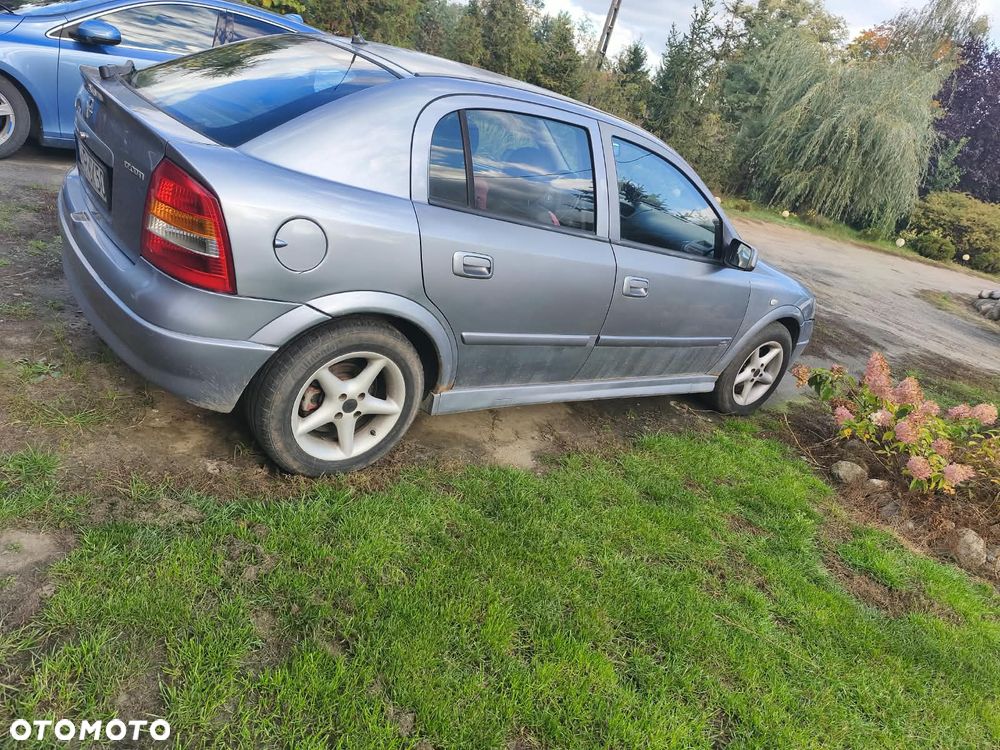 Opel Astra 1.7 CDTI NJoy - 6