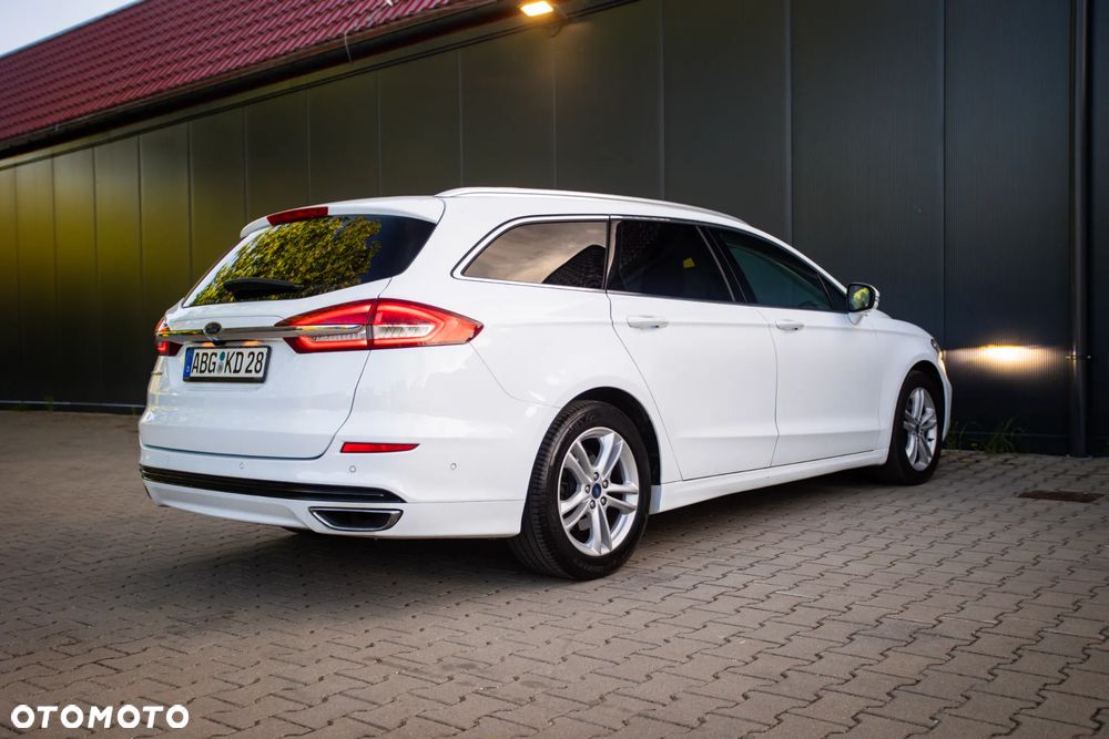 Ford Mondeo 2.0 EcoBlue Titanium - 15