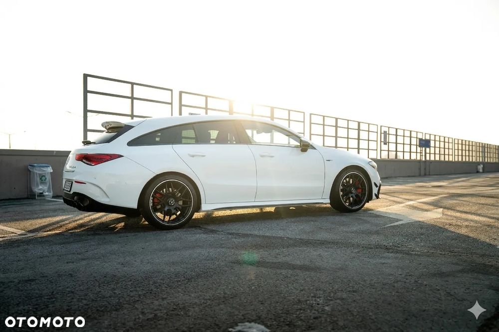 Mercedes-Benz CLA AMG 45 S 4-Matic 8G-DCT - 2