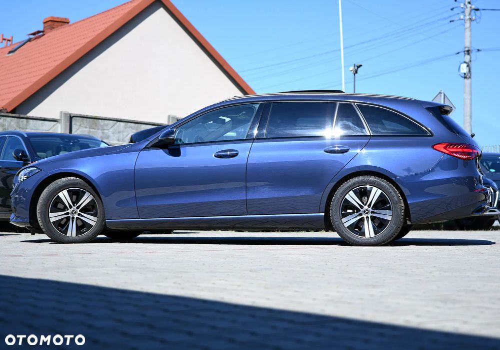 Mercedes-Benz Klasa C 220 d 9G-TRONIC Avantgarde - 32