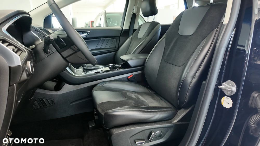 Ford Edge 2.0 TDCi Bi-Turbo 4x4 Sport - 15