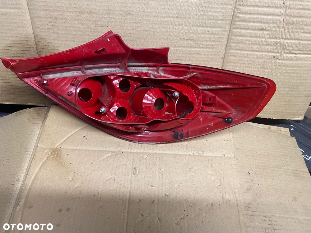 OBUDOWA LAMPA TYLNA LEWA OPEL CORSA D 13186350 - 4