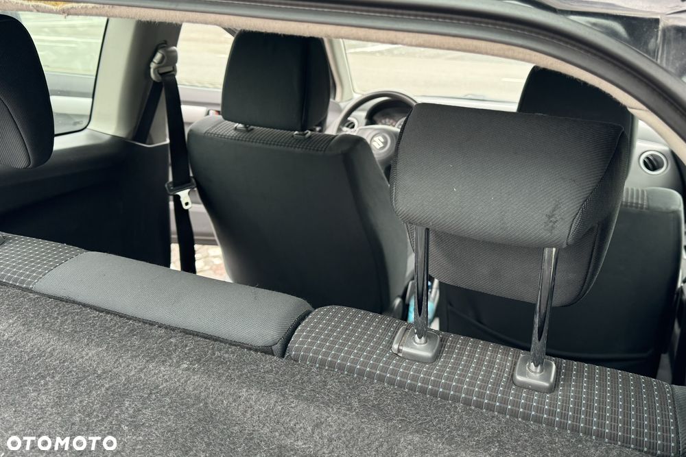 Suzuki Swift - 11