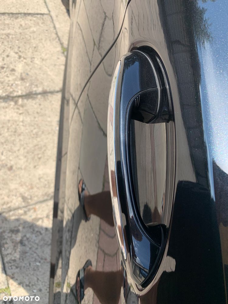 BMW Seria 5 520d M Sport - 11