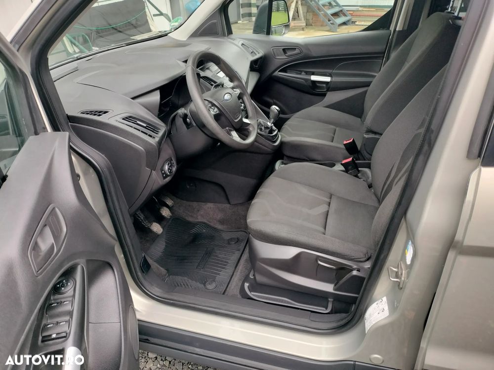 Ford Tourneo Connect - 6