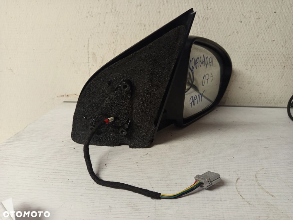 LUSTERKO PRAWE NISSAN QASHQAI 07-14 7 PIN - 5