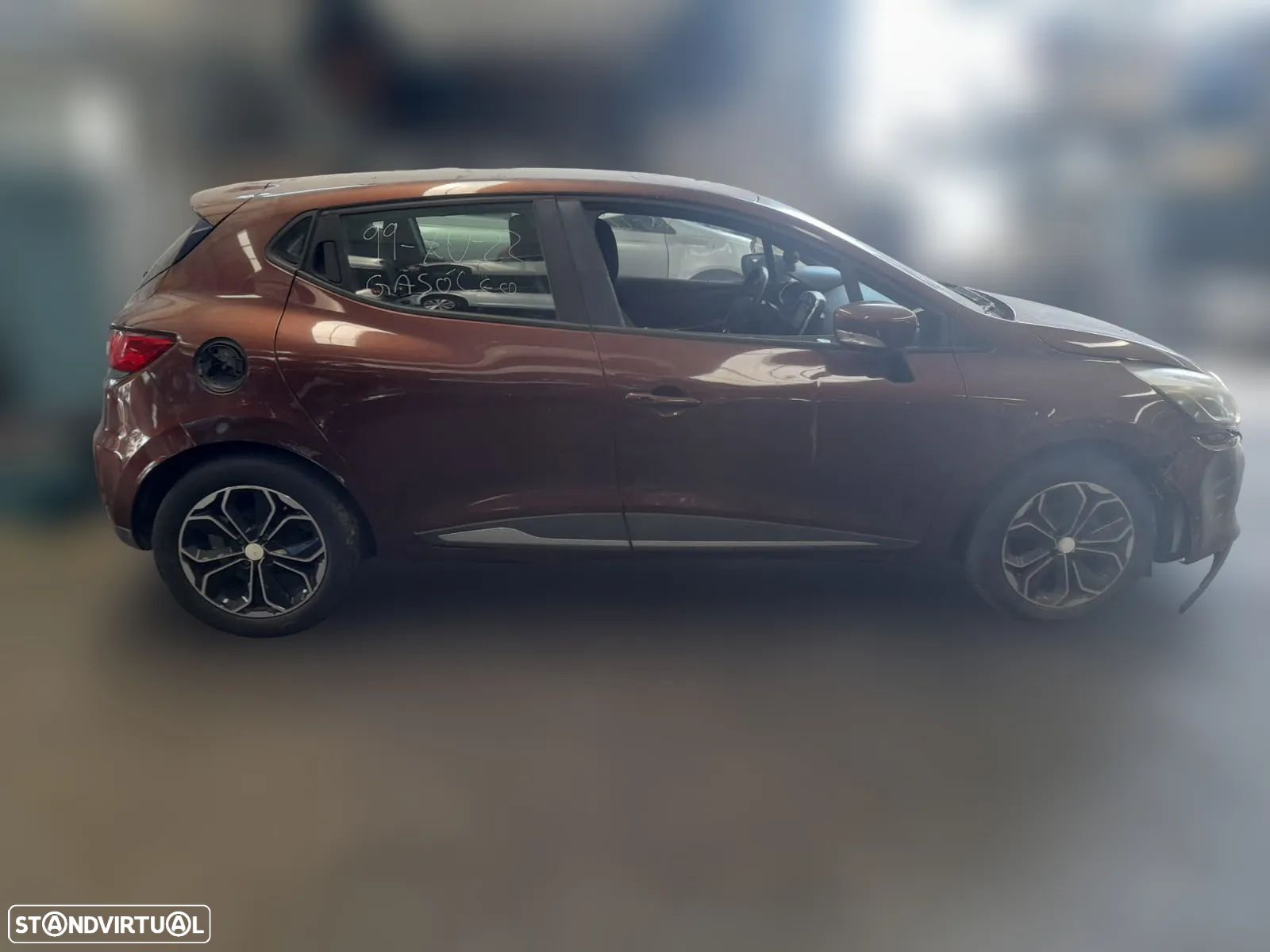 Renault Clio IV 1.5 DCI de 2018 para peças - 1