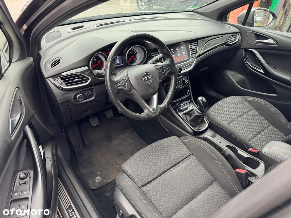 Opel Astra 1.4 Turbo Start/Stop Dynamic - 17