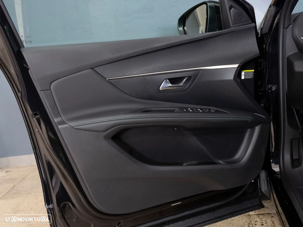 Peugeot 3008 1.2 PureTech Allure EAT8 - 15