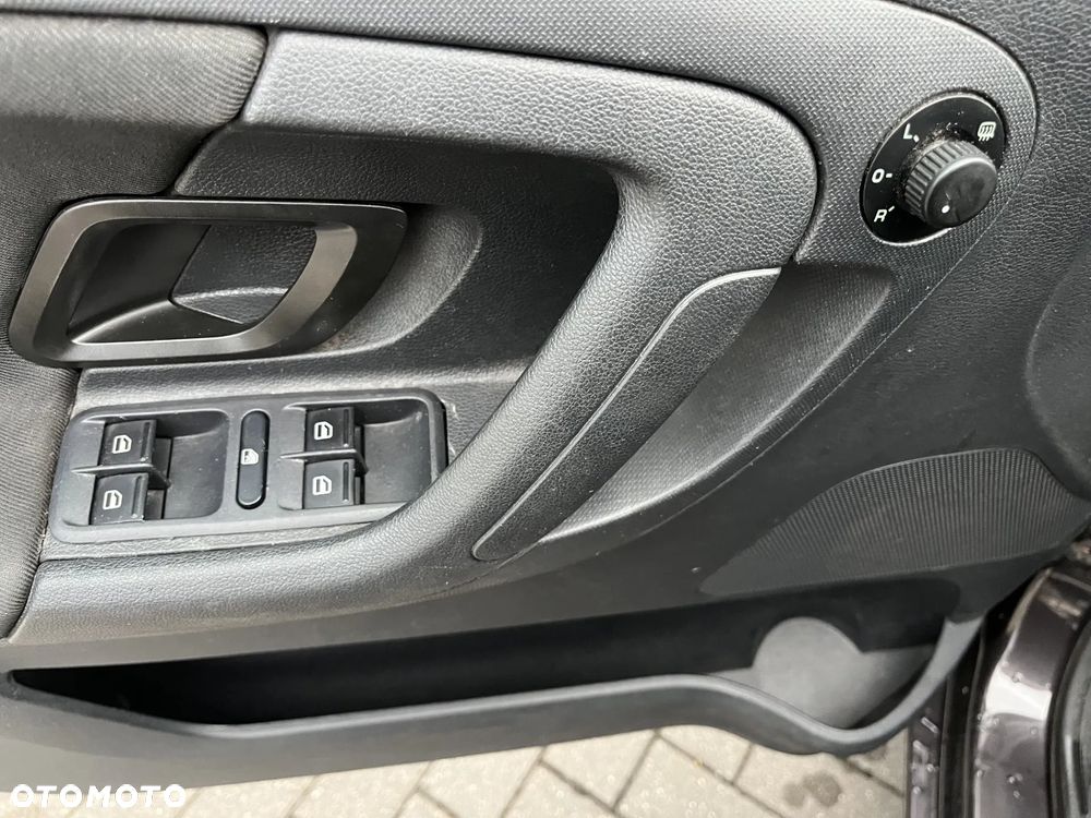 Skoda Roomster 1.2 TSI Scout - 15