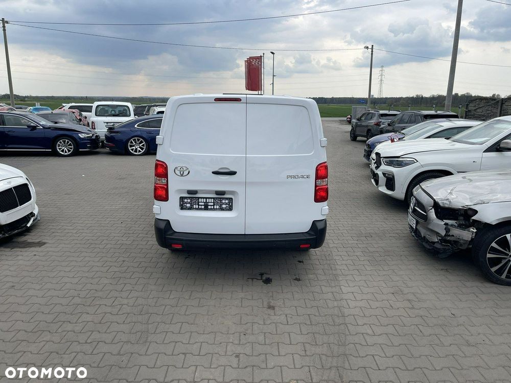 Toyota ProAce - 3