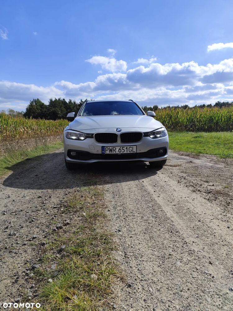 BMW Seria 3 318d - 6