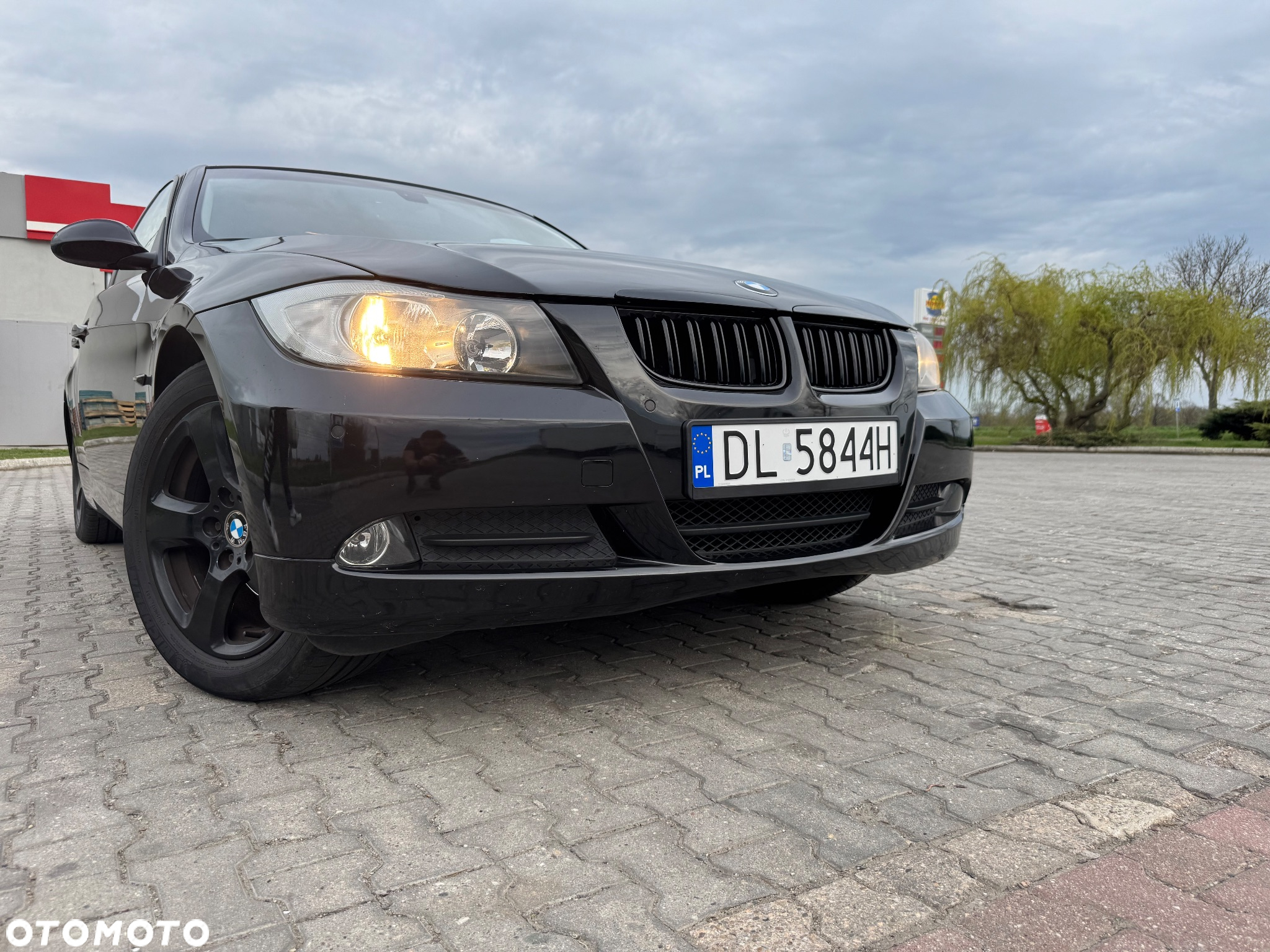 BMW Seria 3 320i - 4