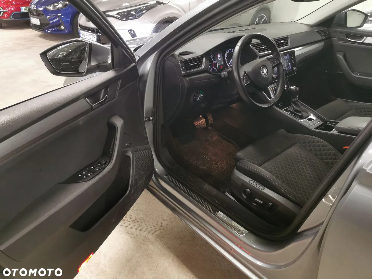 Skoda Superb 2.0 TDI SCR Style DSG - 7