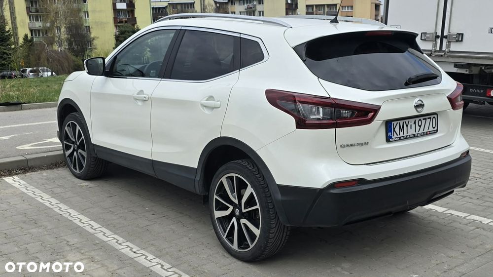 Nissan Qashqai - 1