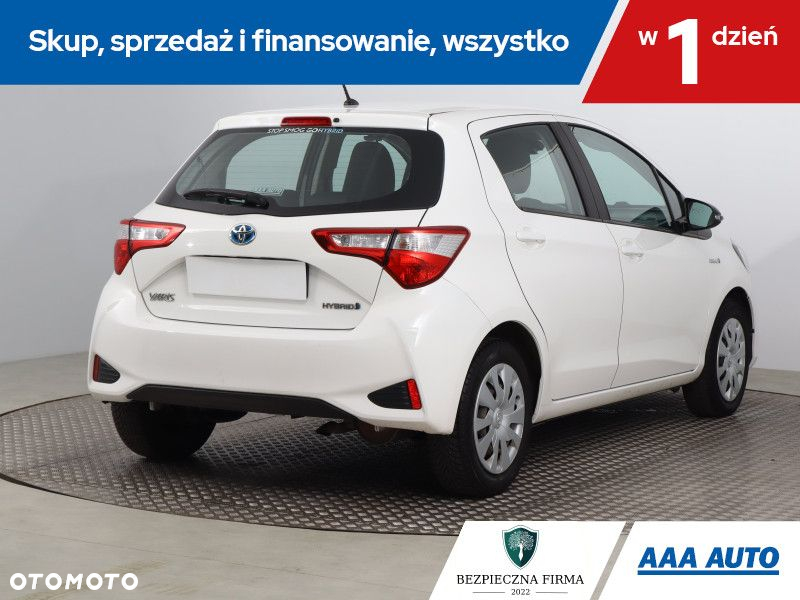 Toyota Yaris - 6