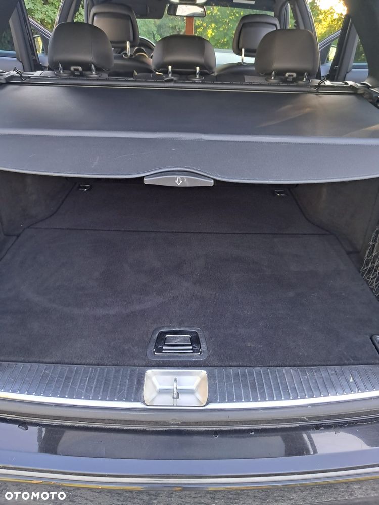 Mercedes-Benz Klasa C 220 CDI DPF Automatik BlueEFFICIENCY Avantgarde - 22
