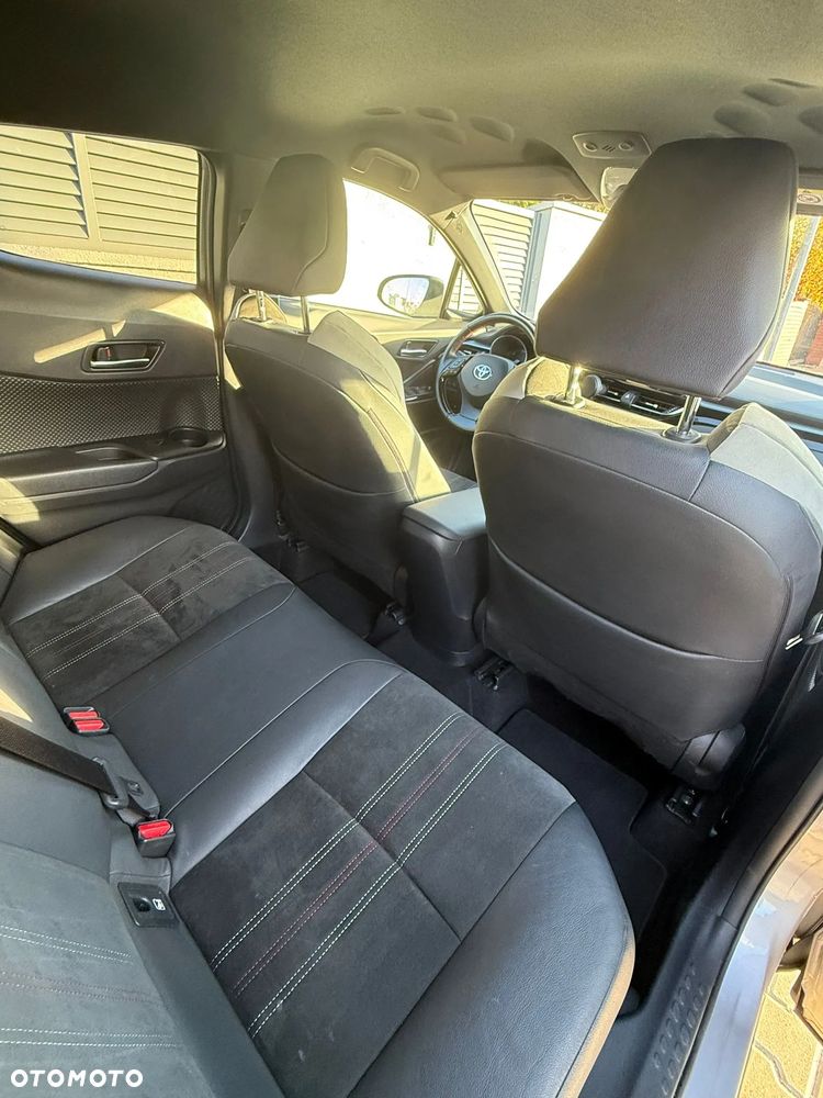 Toyota C-HR 2.0 Hybrid GR Sport - 30