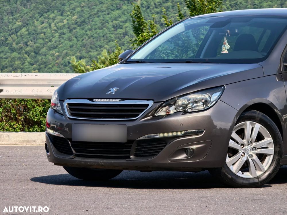 Peugeot 308 - 3