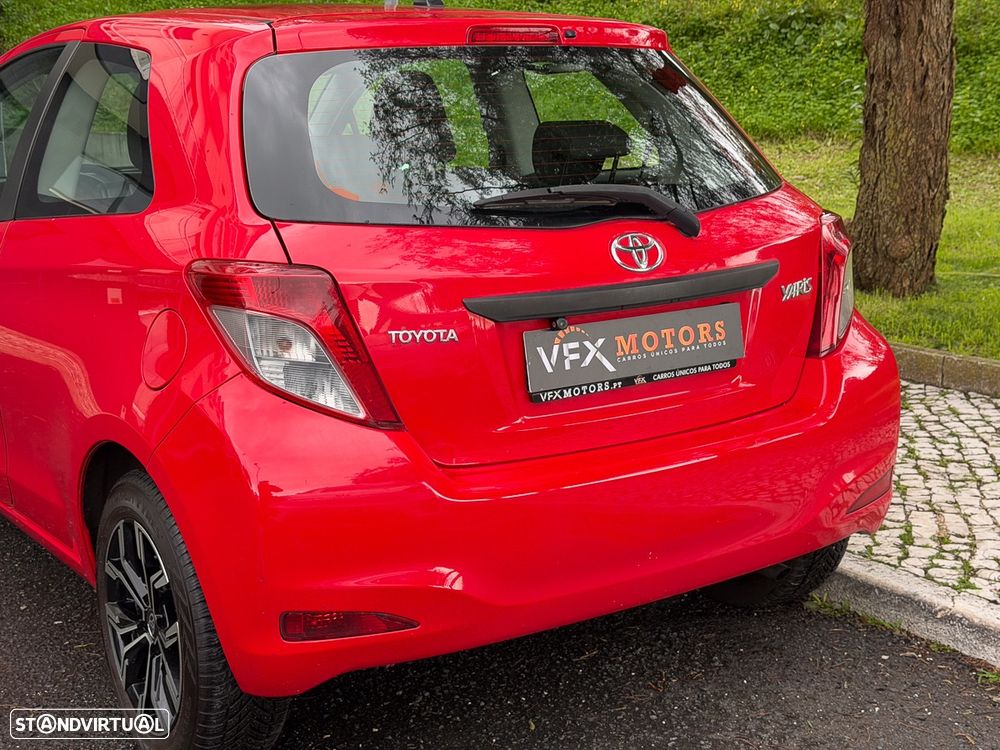 Toyota Yaris 1.0 VVT-i Sport - 22